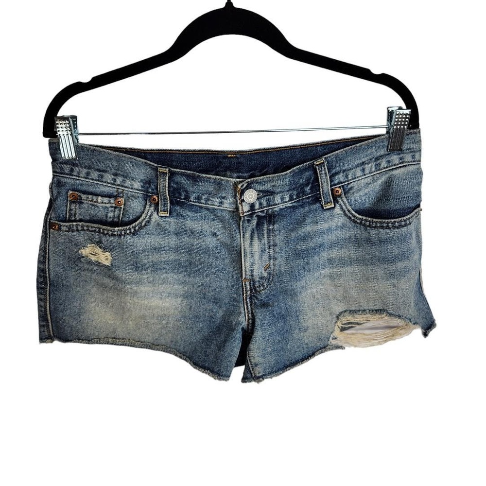Levi's Cutoff Denim Shorts Women's Size 30‎